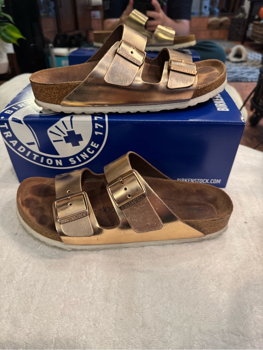 Birkenstock Womens Metallic Rose Gold Arizona Two-Strap Sandals
